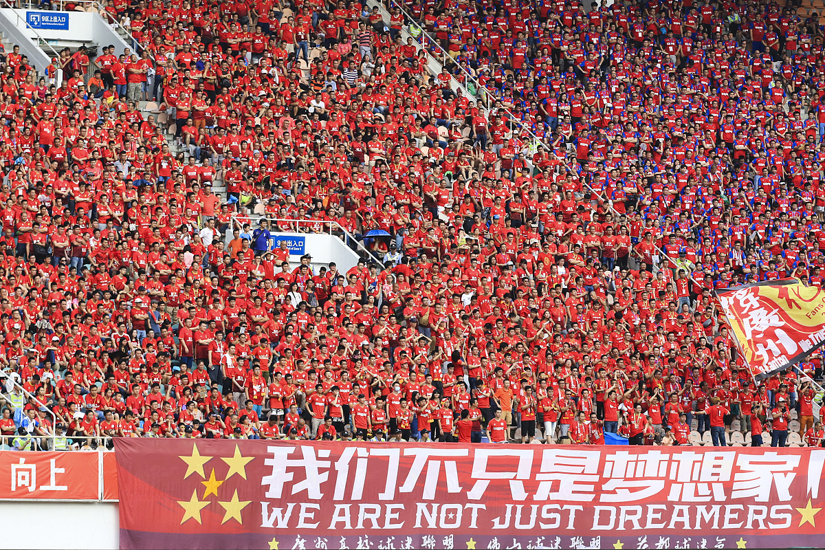 纷纷说道，足球比赛的激情与热血燃烧心灵的简单介绍